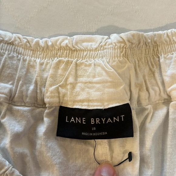 Lane Bryant Floral Print Soft Wide Leg Pant pull on pants size 18 EUC - Picture 4 of 5